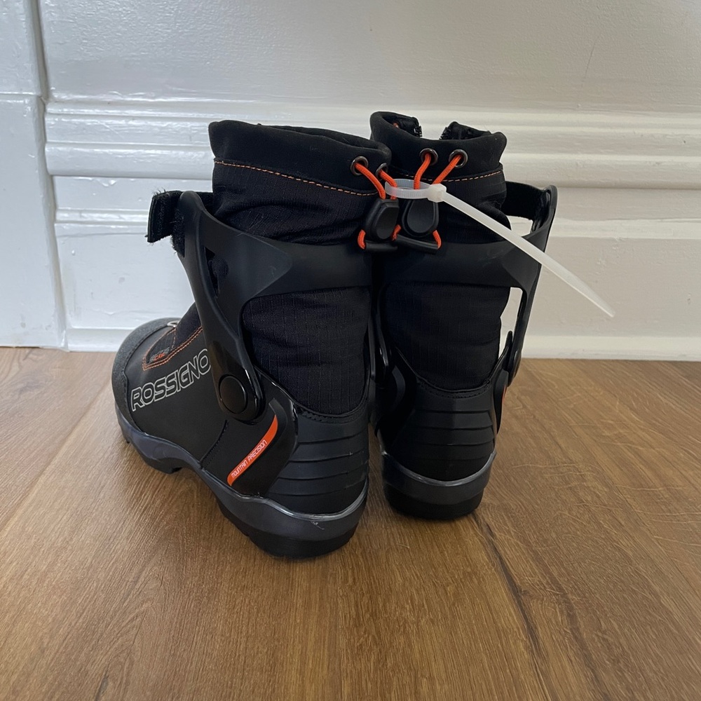 Rossignol Black Cross-Country Ski Boots with Orange Trim - Picture 2 of 4